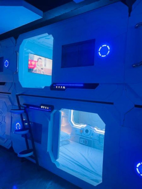 Jianpuke Space Capsule Backpacker Hostel